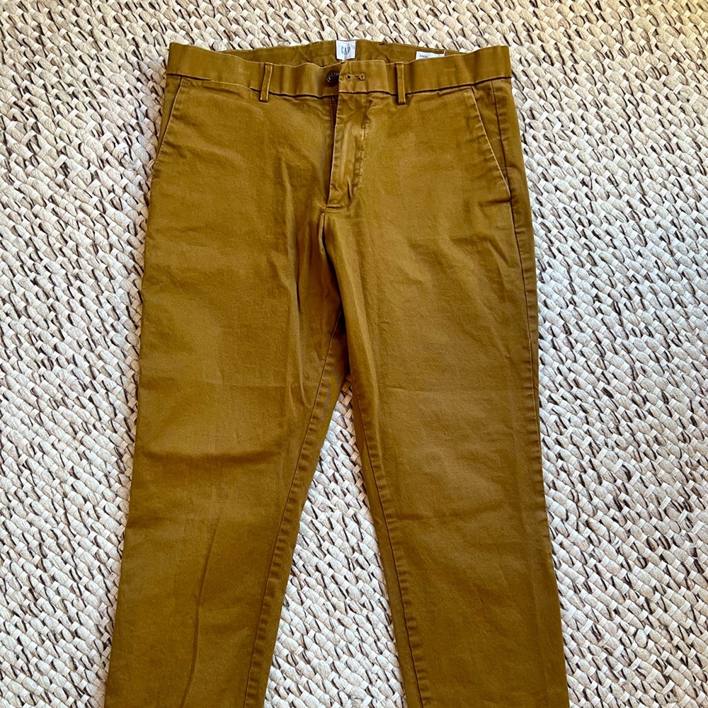 Gap pants